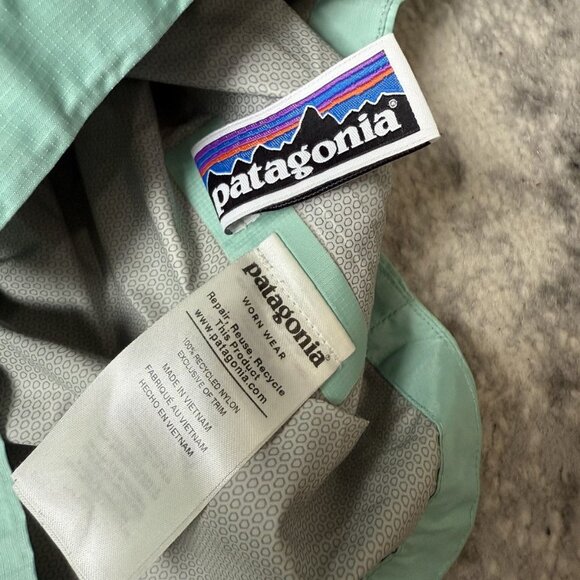 Patagonia kid’s Raincoat - Picture 8 of 9